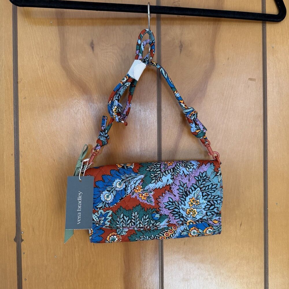 NWT Vera Bradley Wildwood Wallet Crossbody In Premium Cotton Flowers + Feathers